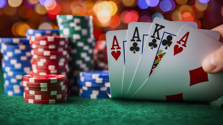 Game lobby category overview on 155 ph showing slots and live casino options